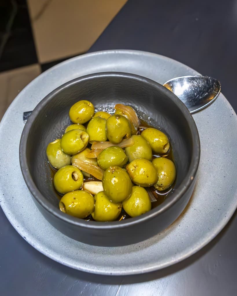 MARINATED OLIVES